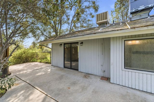 30449 Corral Drive, Coarsegold, CA 93614