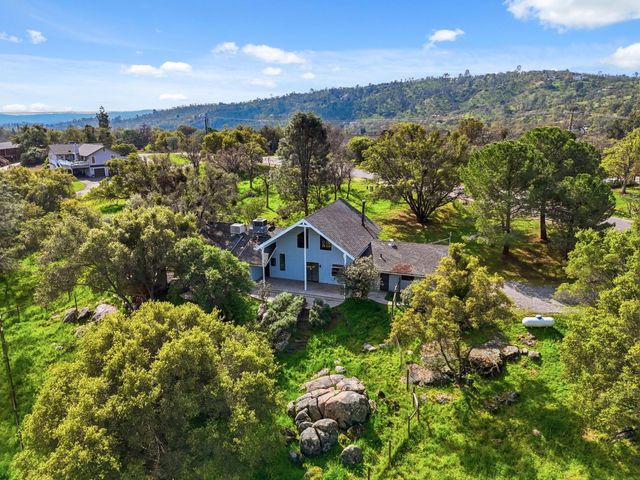 30449 Corral Drive, Coarsegold, CA 93614