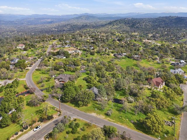 30449 Corral Drive, Coarsegold, CA 93614