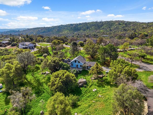 30449 Corral Drive, Coarsegold, CA 93614