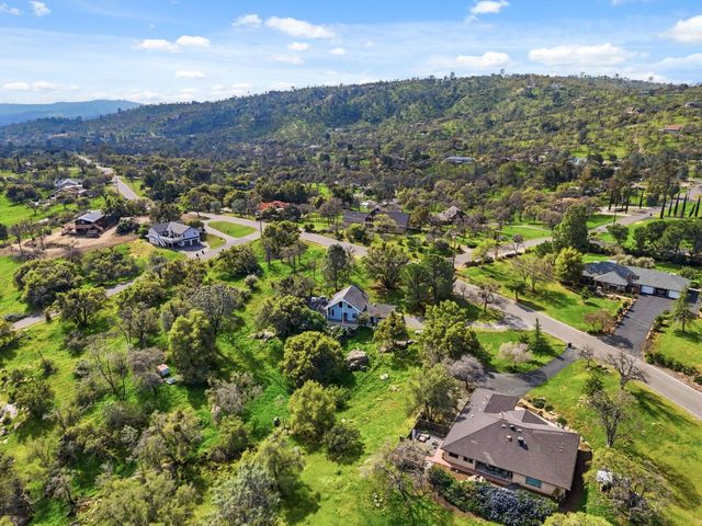 30449 Corral Drive, Coarsegold, CA 93614