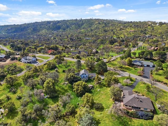 30449 Corral Drive, Coarsegold, CA 93614