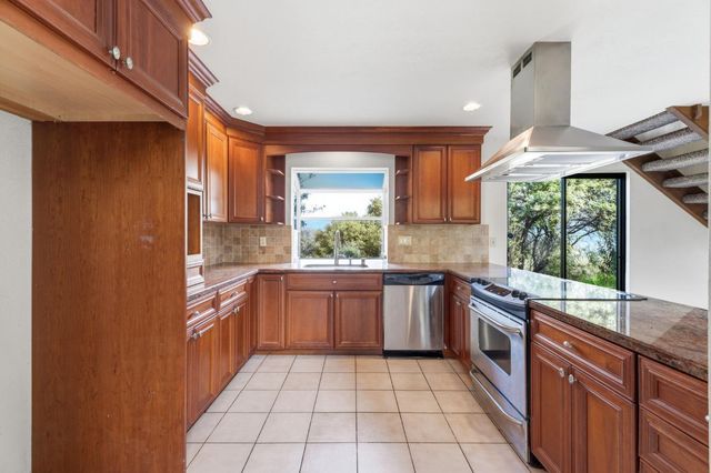 30449 Corral Drive, Coarsegold, CA 93614