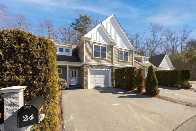 24 Leanne Way 24, Franklin, MA 02038