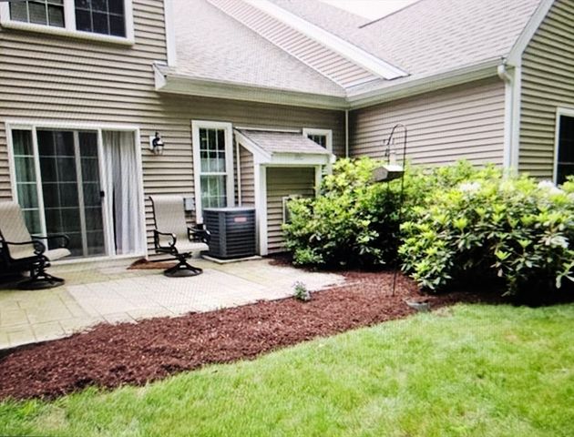 24 Leanne Way 24, Franklin, MA 02038