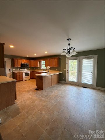 236 Basin Trail, Rutherfordton, NC 28139