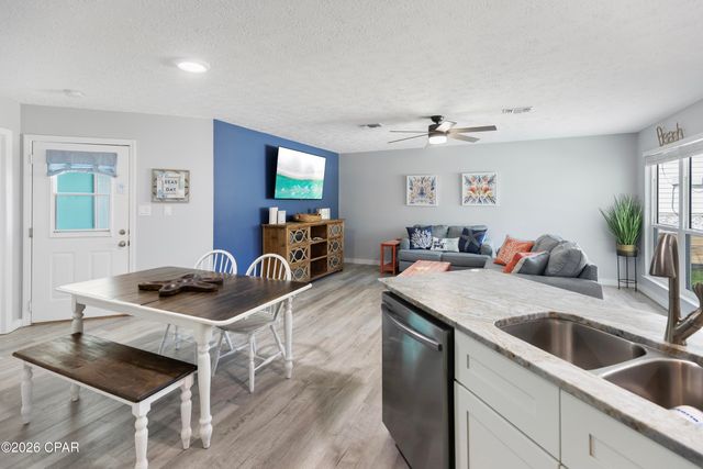 21401 Hilltop Avenue, Panama City Beach, FL 32413