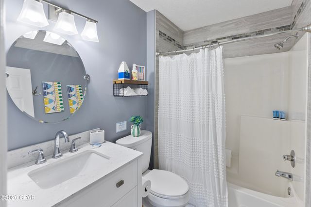 21401 Hilltop Avenue, Panama City Beach, FL 32413