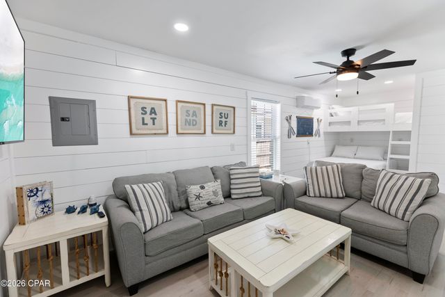 21401 Hilltop Avenue, Panama City Beach, FL 32413