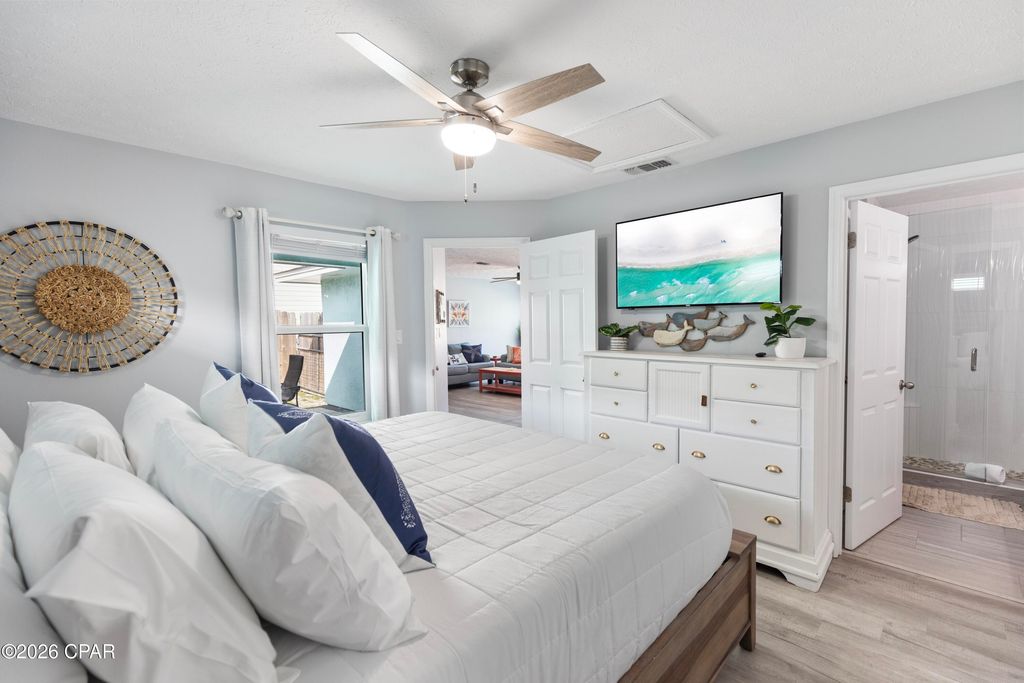 Image 17 of property listing at 21401 Hilltop Avenue, Panama City Beach, FL 32413