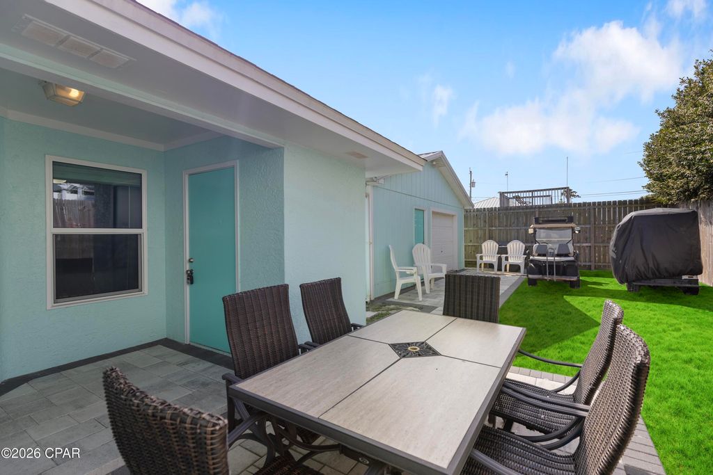 Image 22 of property listing at 21401 Hilltop Avenue, Panama City Beach, FL 32413