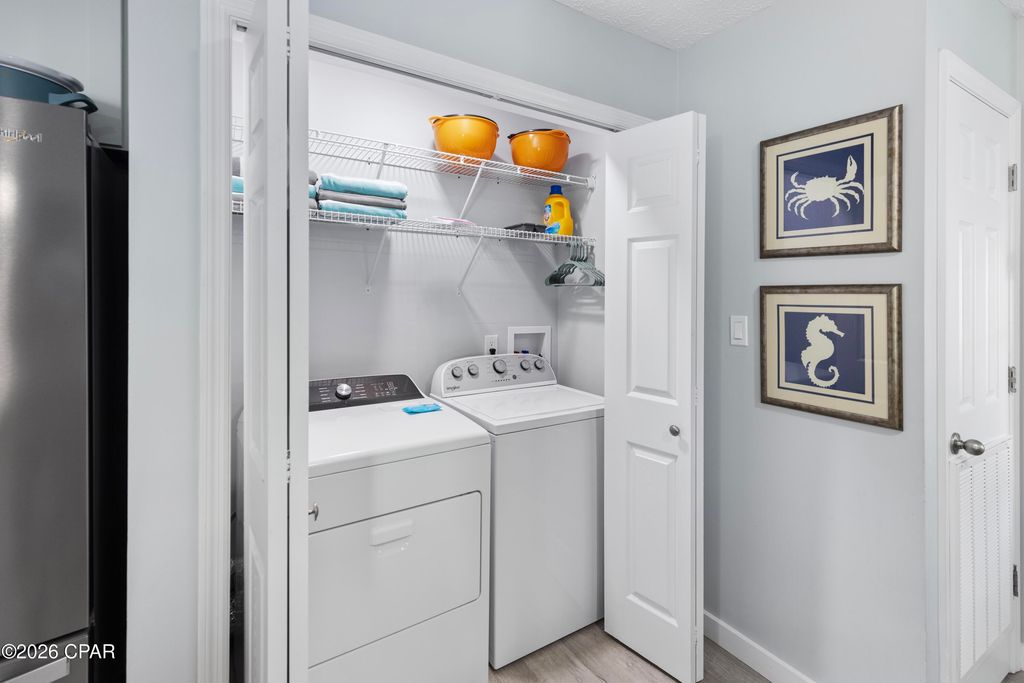 Image 36 of property listing at 21401 Hilltop Avenue, Panama City Beach, FL 32413