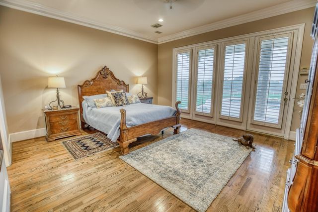 2958 Highway 36 N, Bellville, TX 77418