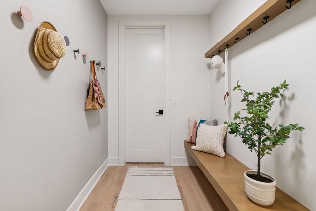 17164 Sunset Trail SW, Prior Lake, MN 55372