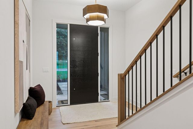 17164 Sunset Trail SW, Prior Lake, MN 55372