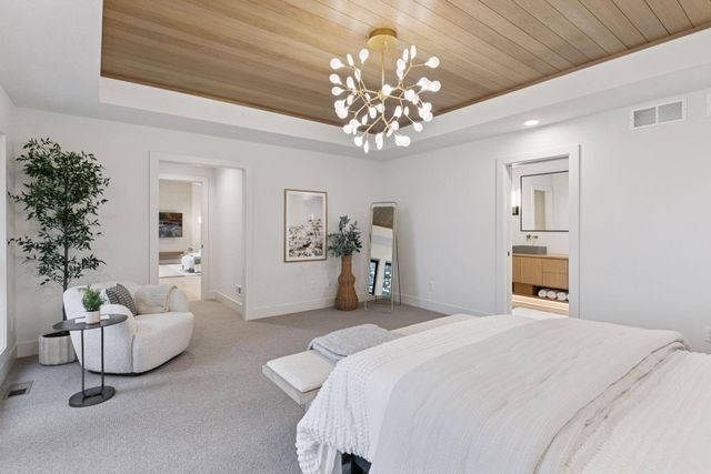 17164 Sunset Trail SW, Prior Lake, MN 55372