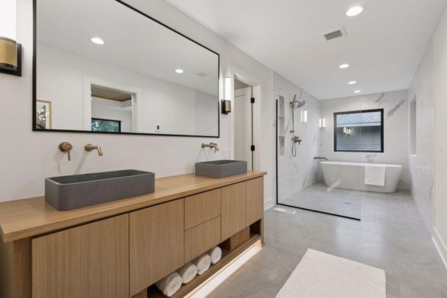 17164 Sunset Trail SW, Prior Lake, MN 55372