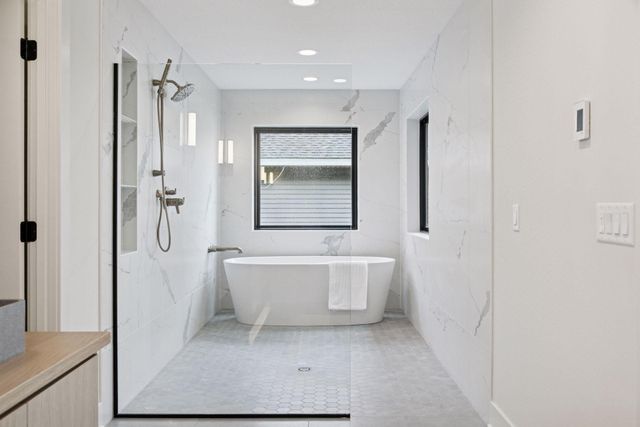 17164 Sunset Trail SW, Prior Lake, MN 55372