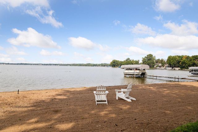 17164 Sunset Trail SW, Prior Lake, MN 55372