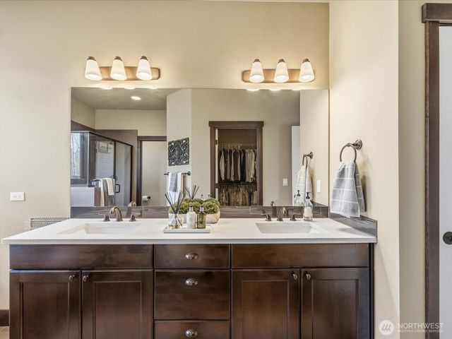 10711 208th Avenue SE, Snohomish, WA 98290