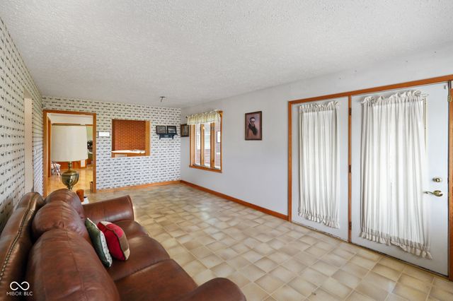 10340 W C R 1000 N, Stilesville, IN 46180