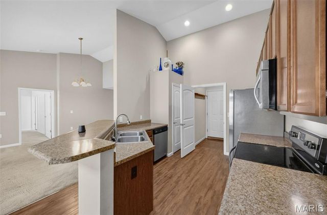 39 Parkville Lane, Festus, MO 63028