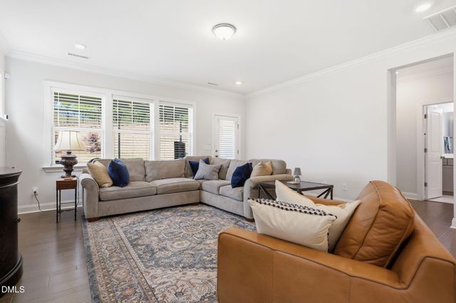 933 Wrights Creek Way, Wake Forest, NC 27587