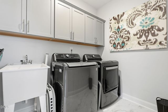 933 Wrights Creek Way, Wake Forest, NC 27587
