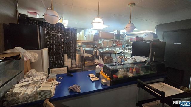 225 Broad Avenue, Palisades Park, NJ 07650