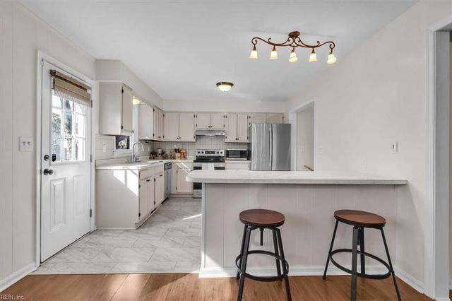 2704 Fincham CT, Chesapeake, VA 23324