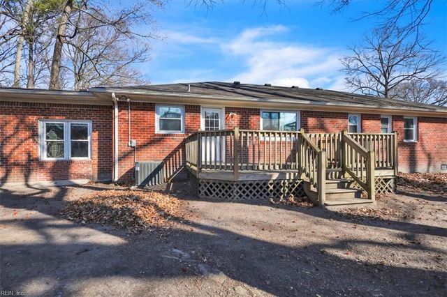 2704 Fincham CT, Chesapeake, VA 23324