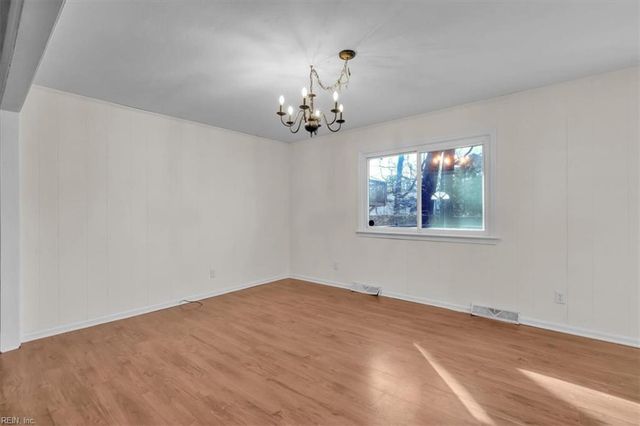 2704 Fincham CT, Chesapeake, VA 23324