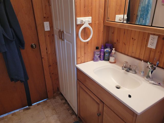 31421 County Road 388, Gobles, MI 49055