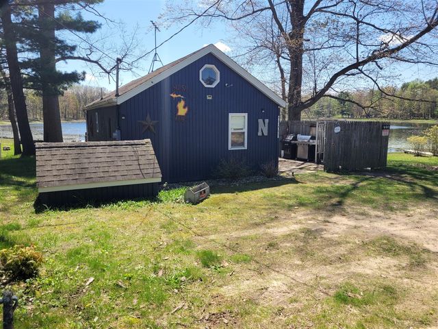 31421 County Road 388, Gobles, MI 49055