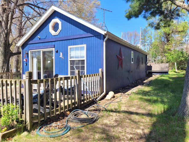 31421 County Road 388, Gobles, MI 49055