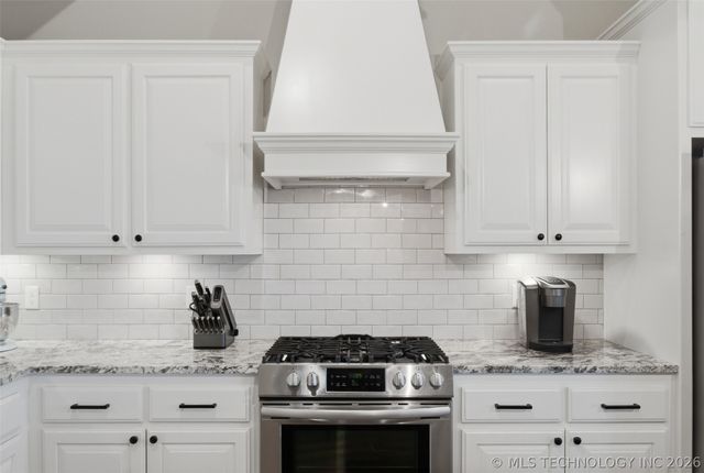 13212 E 137th Street N, Collinsville, OK 74021