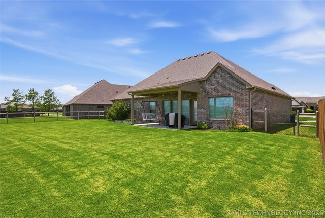 13212 E 137th Street N, Collinsville, OK 74021