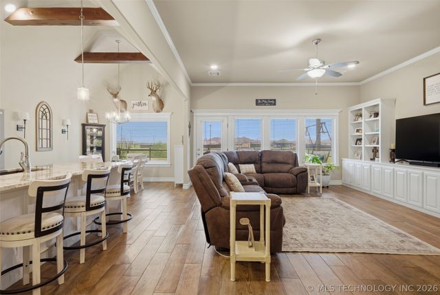 13212 E 137th Street N, Collinsville, OK 74021