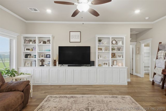13212 E 137th Street N, Collinsville, OK 74021