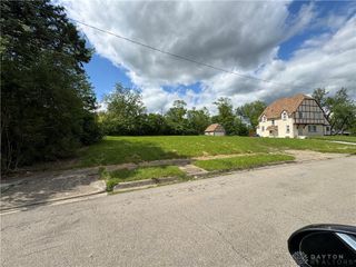 1909 - 1913 Ravenwood Avenue, Dayton, OH 45406