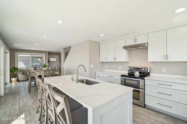 27 S Beach Drive, Cape May Court House, NJ 08210