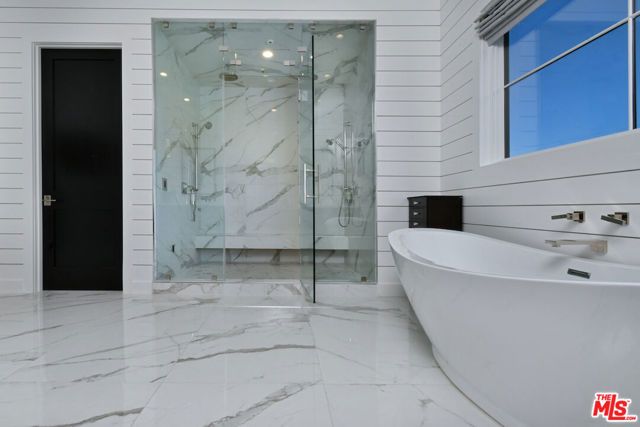17201 Mccormick Street, Encino (los Angeles), CA 91316