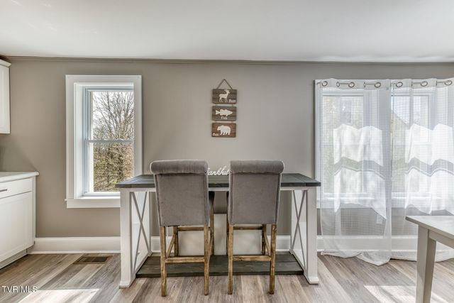 176 Crescent Drive, Bristol, VA 24201