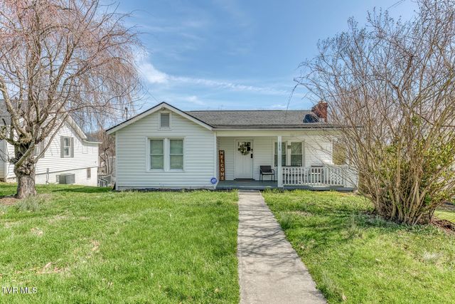 176 Crescent Drive, Bristol, VA 24201