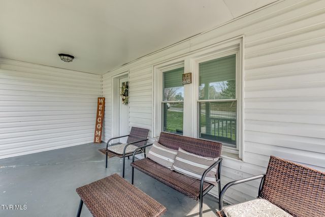 176 Crescent Drive, Bristol, VA 24201