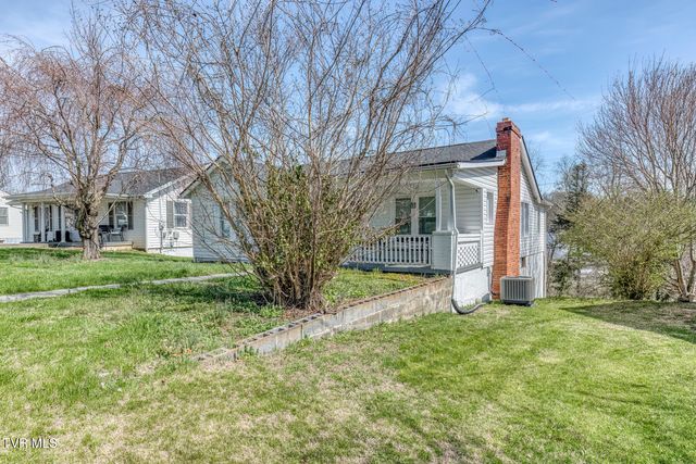 176 Crescent Drive, Bristol, VA 24201