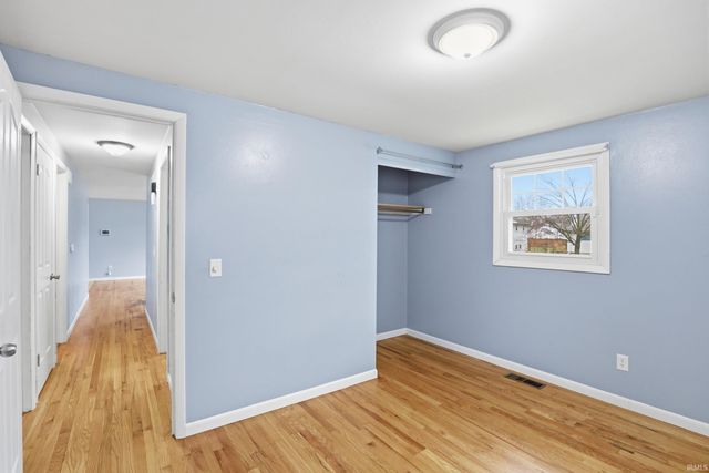 1706 N Tyland Boulevard, New Haven, IN 46774