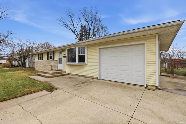 1706 N Tyland Boulevard, New Haven, IN 46774