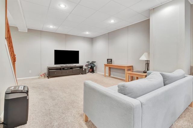 6790 Parklake Drive, Mason, OH 45040