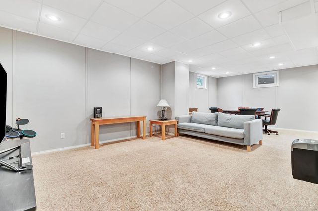 6790 Parklake Drive, Mason, OH 45040